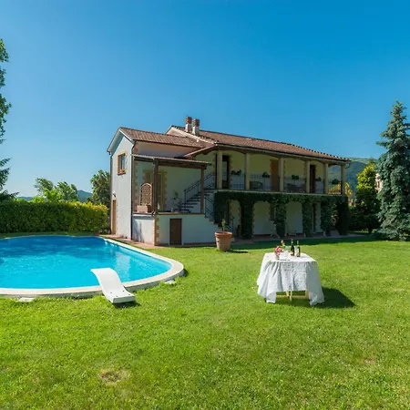 Apartment In Marche Near Lame Rosse, Cleaning Included Apartamento *